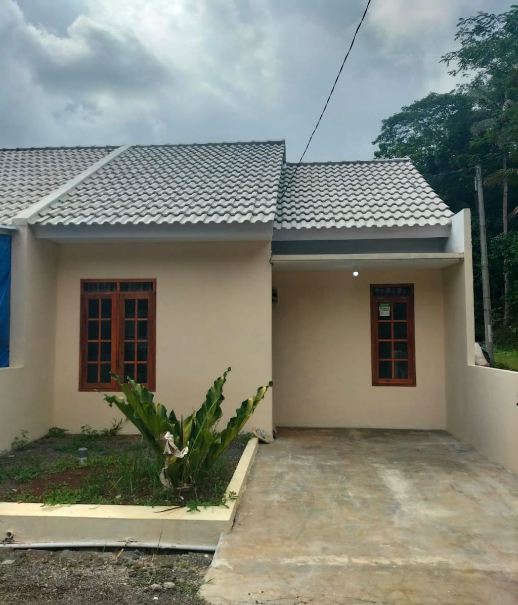 foto tampak rumah tipe Subsidi 2025 perumahan Griya Alam Hijau