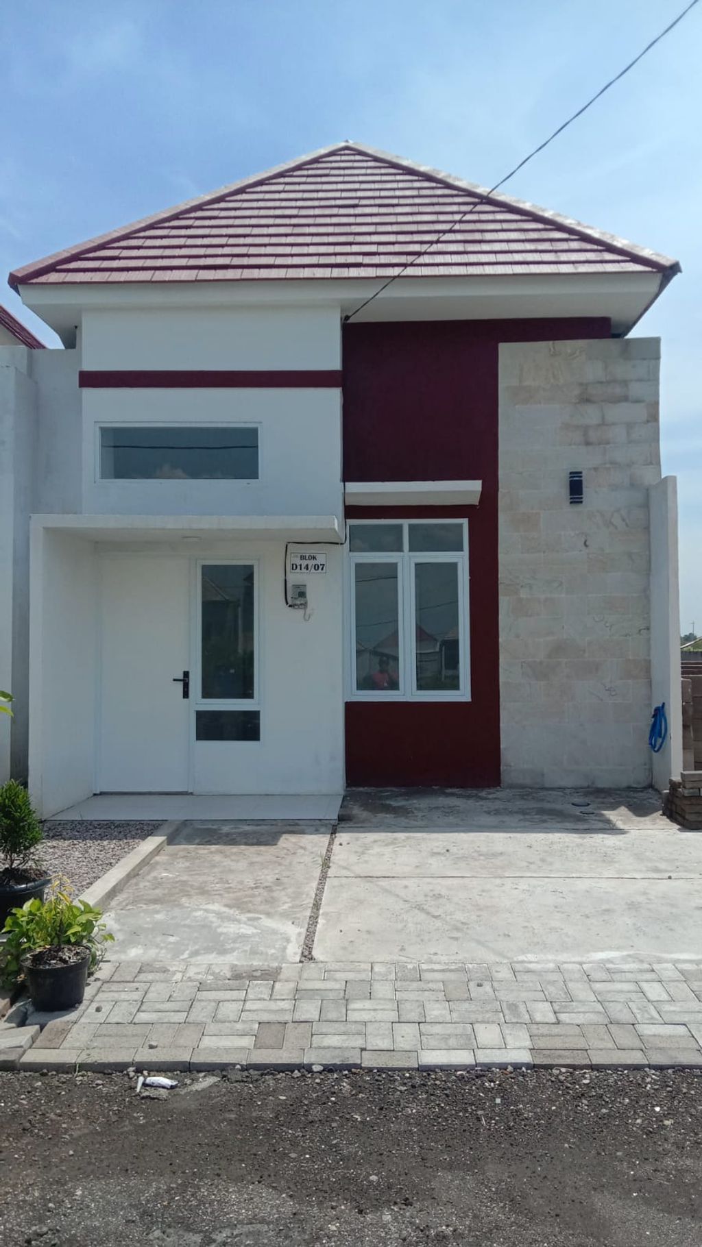 foto tampak rumah tipe 36 perumahan Azzahra City Juanda