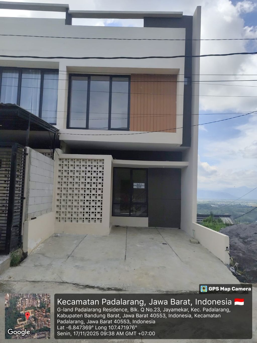 foto tampak rumah tipe 54 Compact Cozy Level Qeila (437) perumahan G-Land Padalarang Residence 2