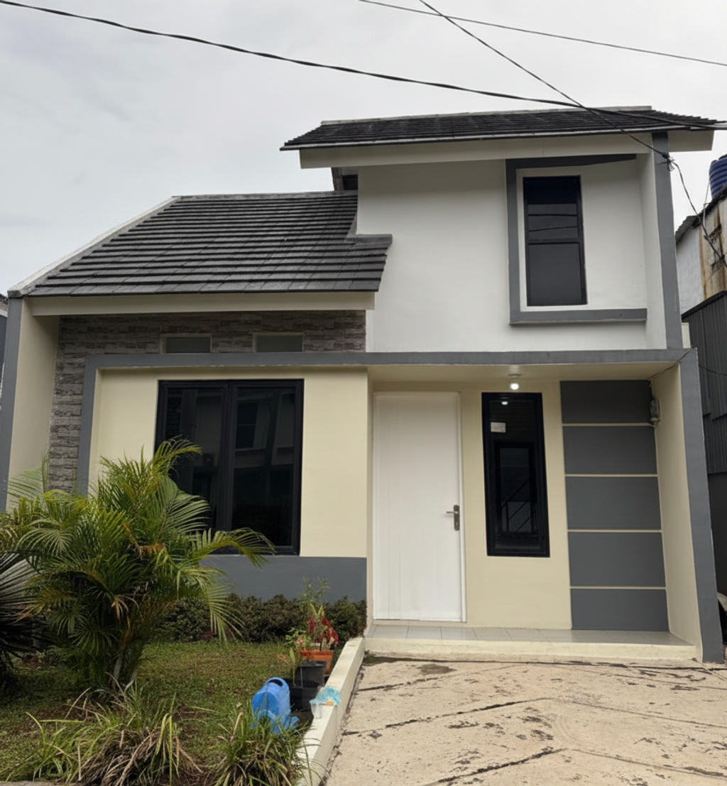 foto tampak rumah tipe KOMERSIL 30/70 perumahan Golden Valley