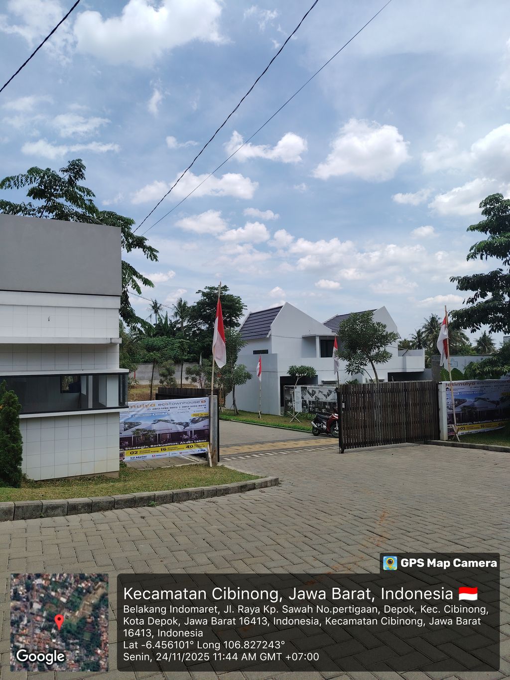 foto gerbang perumahan Jatimulya Eco Townhouse 3