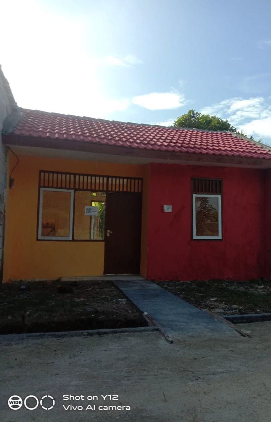 foto tampak rumah tipe 103 x 30 perumahan GRIYA JUNTI ASRI