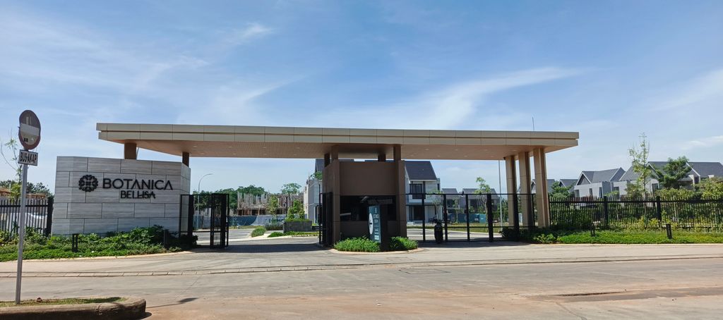 foto gerbang perumahan BOTANICA BELLISA BINTARO JAYA