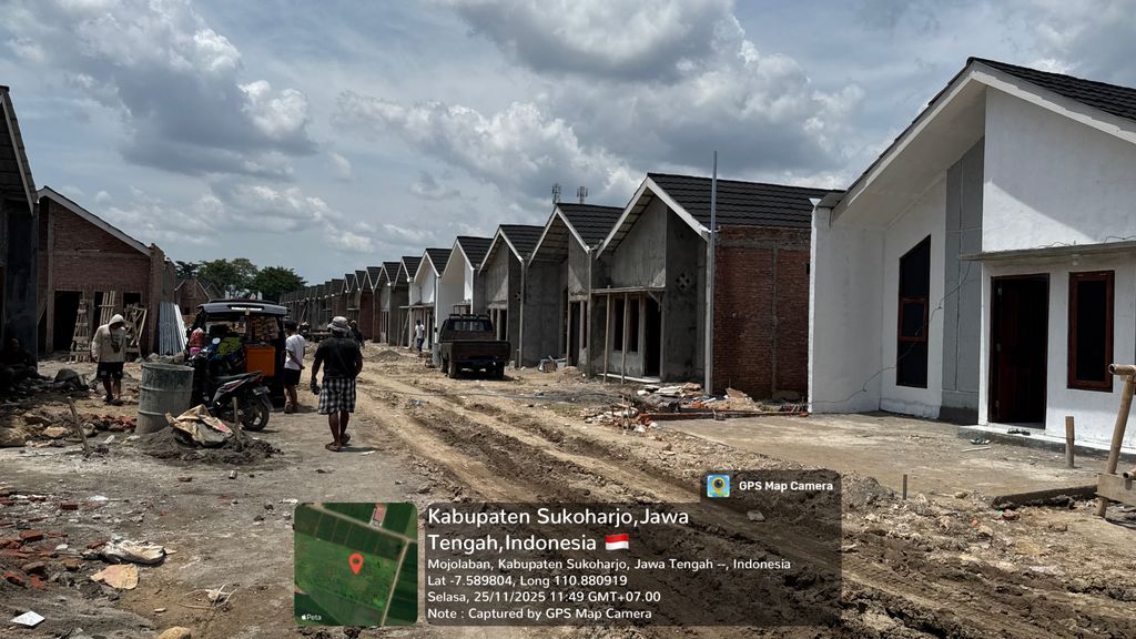 foto gerbang perumahan TP ABADI SEKTOR JOHO MOJOLABAN