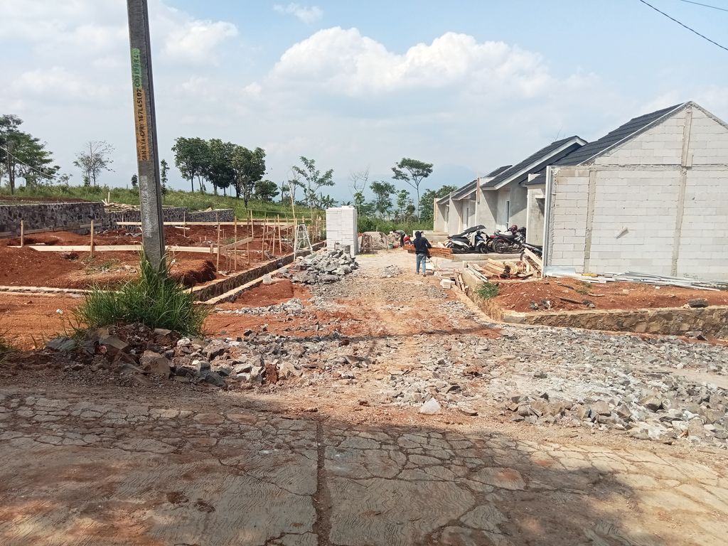 foto posisi tengah perumahan MEKAR ALAM ENDAH