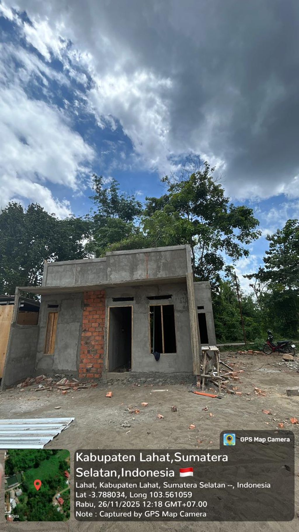 foto tampak rumah tipe 36/91 perumahan Grand Demang Asri