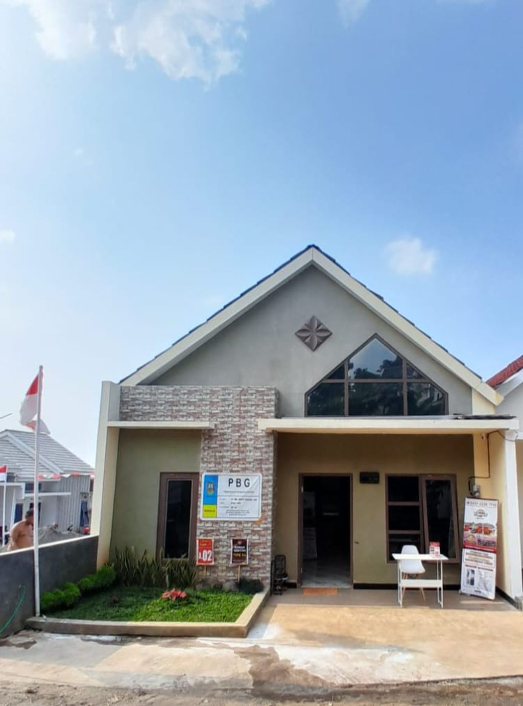 foto tampak rumah tipe 45 perumahan Griya Rajasa 01