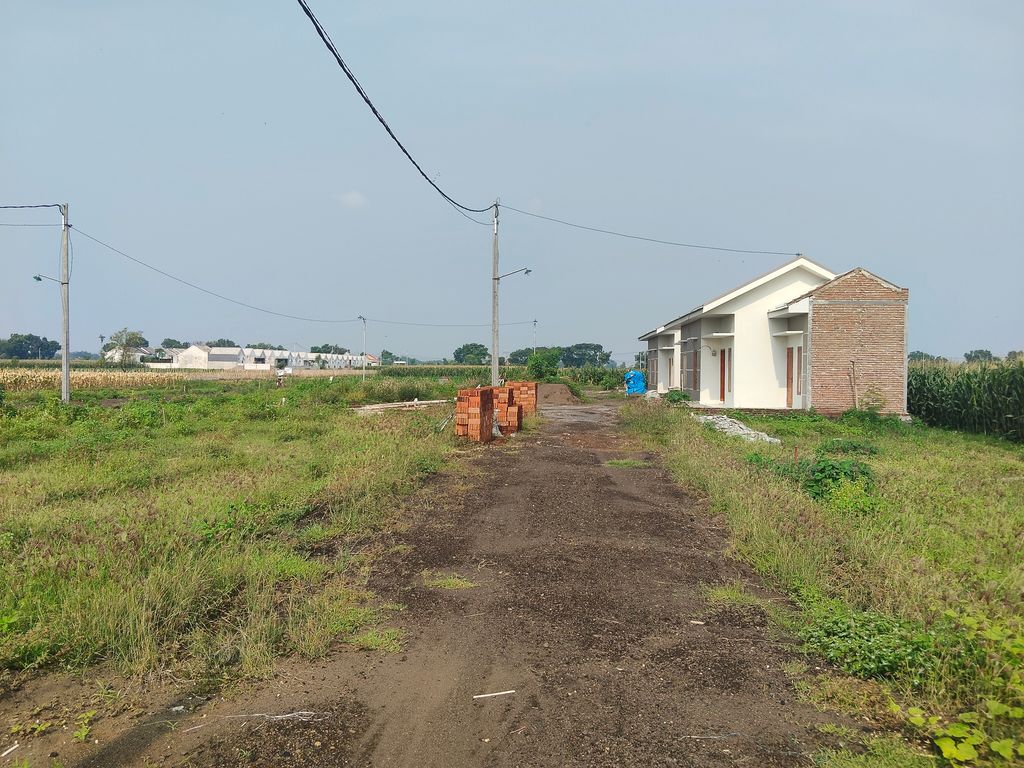 foto posisi tengah perumahan GRAND CAHAYA PROGO