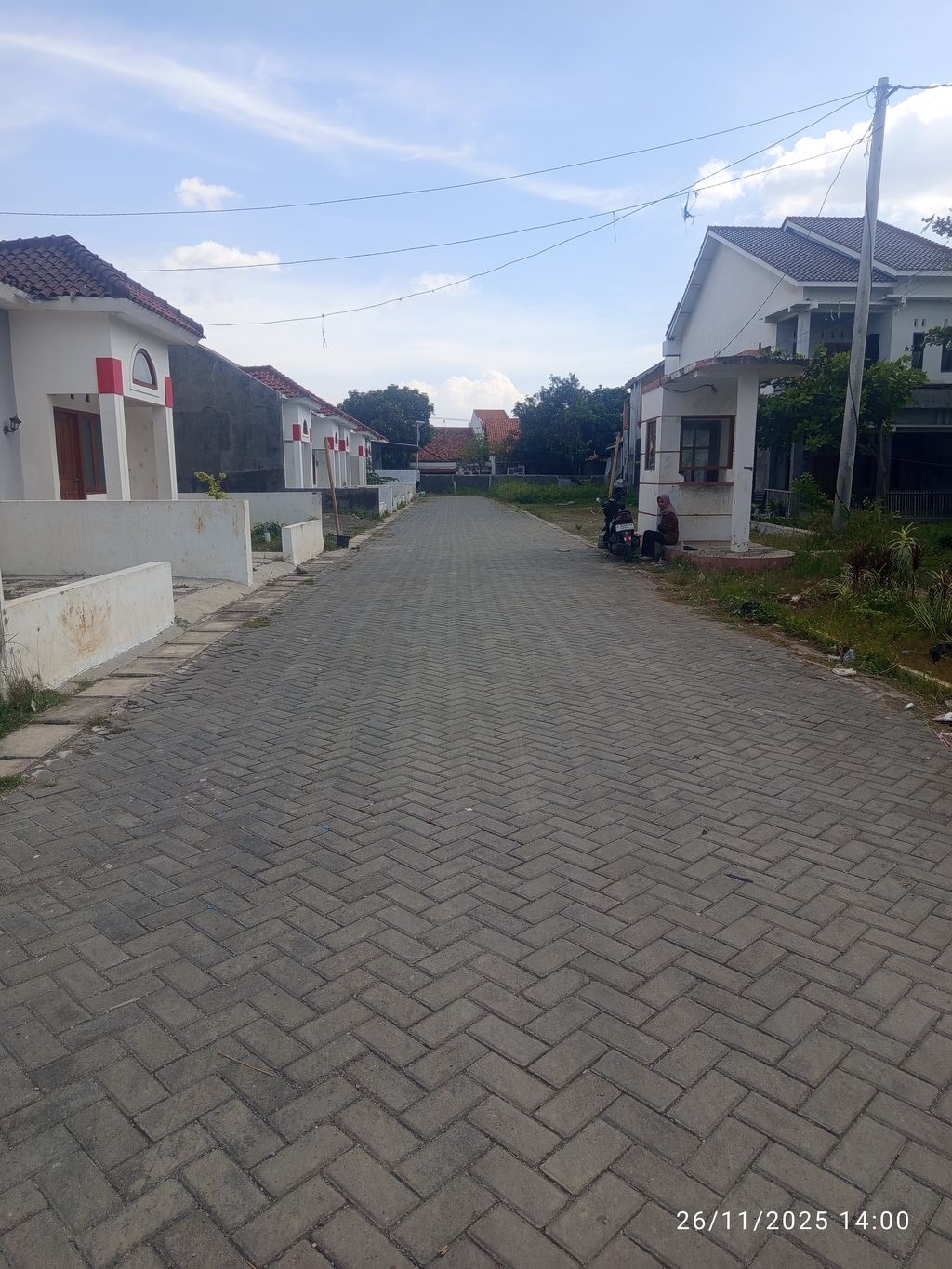 foto gerbang perumahan Mawar Indah Residence