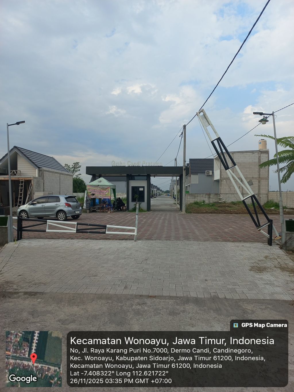 foto gerbang perumahan GRAHA CANDI PRATAMA