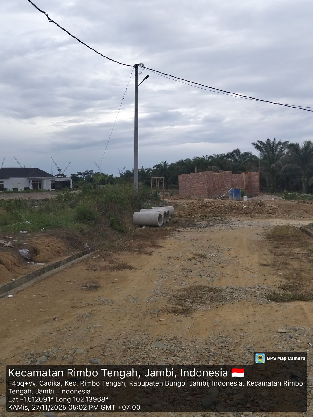 foto gerbang perumahan GREEN PETRA 3