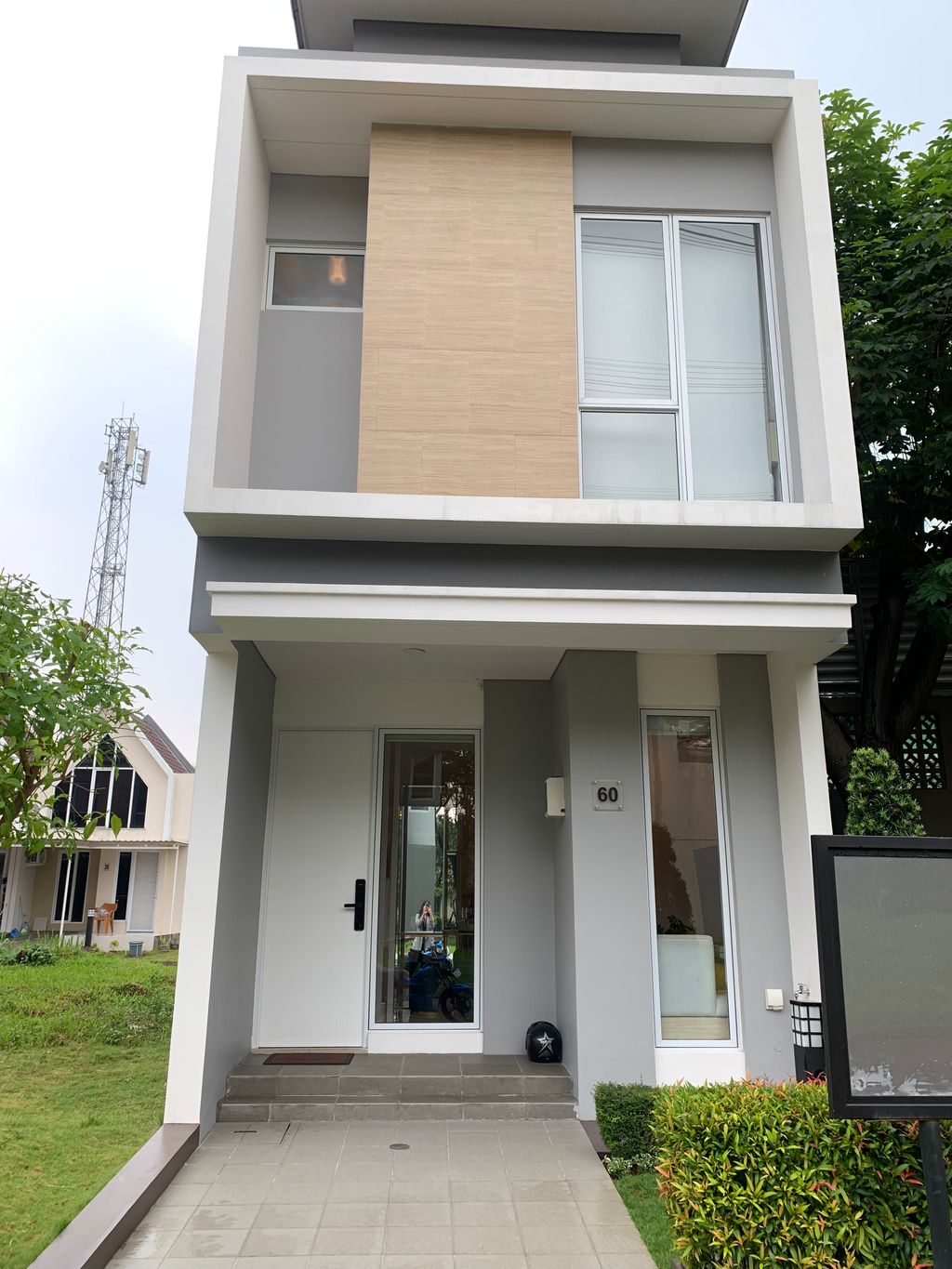 foto tampak rumah tipe JARVIS/60 perumahan Cluster Virginia Village dan Bermuda