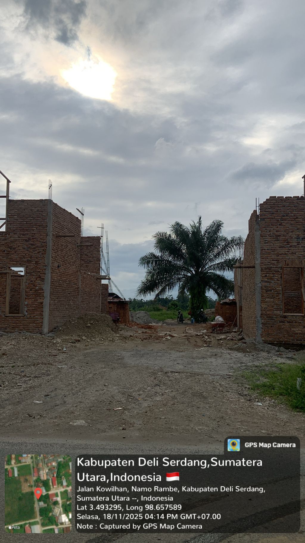 foto gerbang perumahan THE JOHOR PALACE