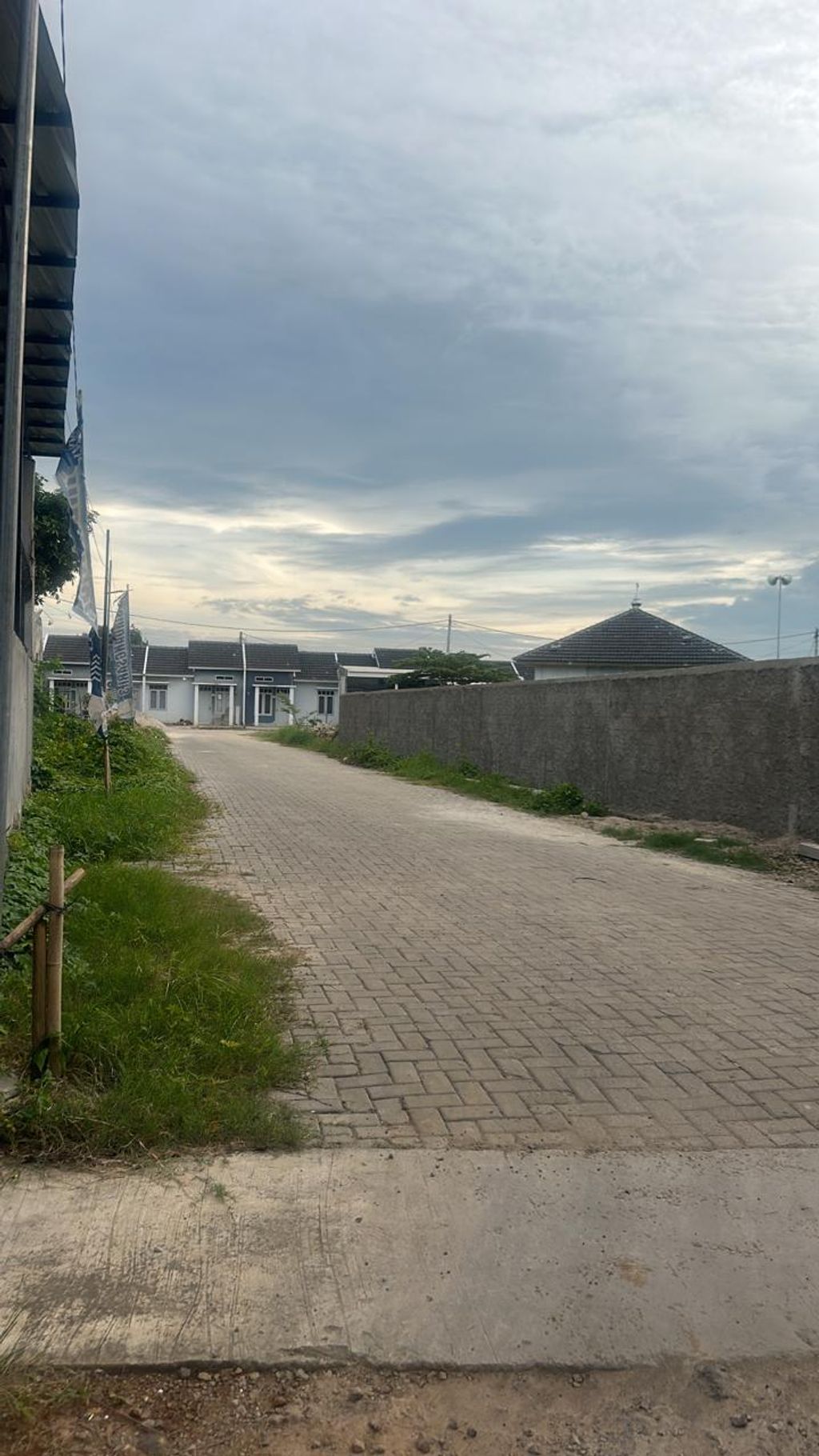 foto gerbang perumahan TAMAN SINDANG SARI 3