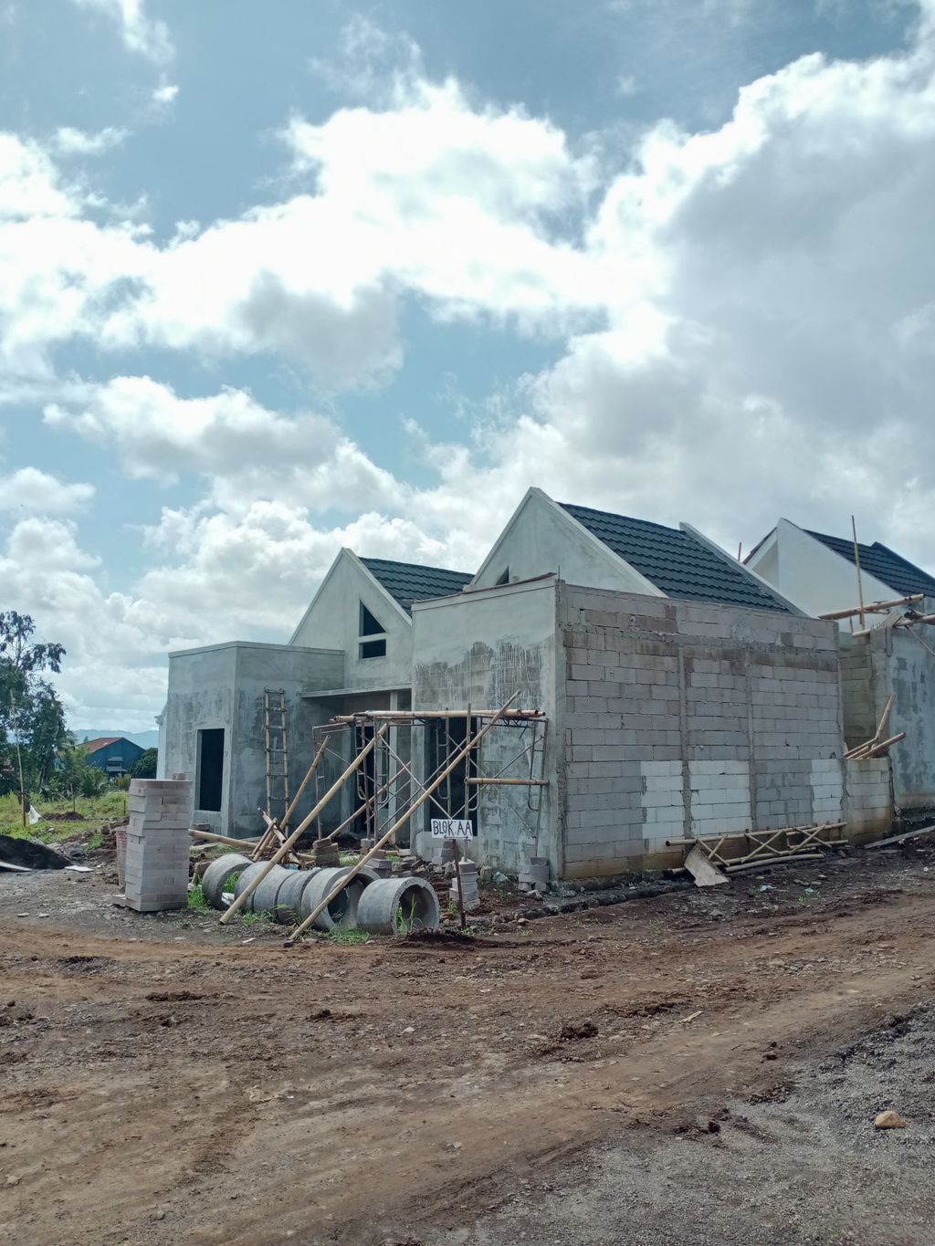 foto posisi tengah perumahan BUMI SLAWU DAMAI