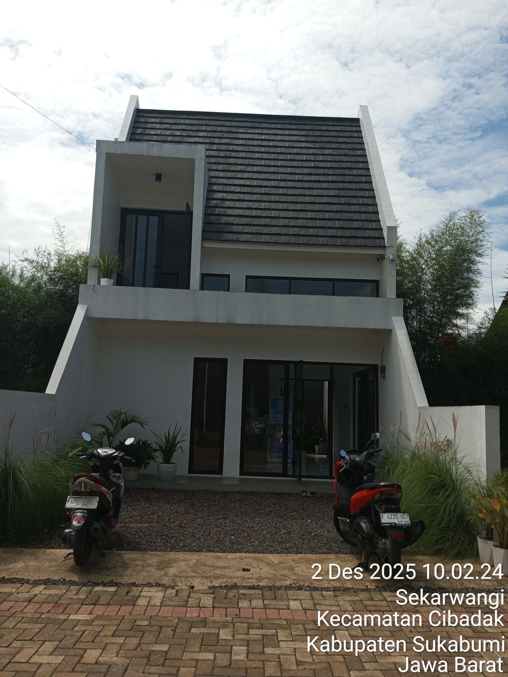 foto contoh rumah perumahan Sentosa Hills