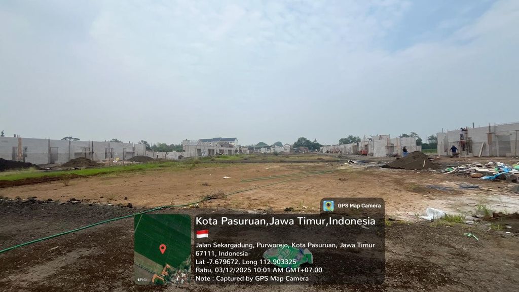 foto posisi tengah perumahan GRAHA MUTIARA SEKARGADUNG