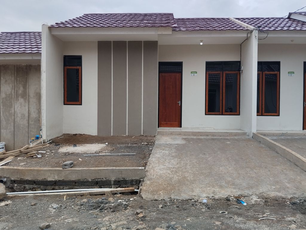 foto tampak rumah tipe 27/60 perumahan GRAHA PASIR HAYAM 3