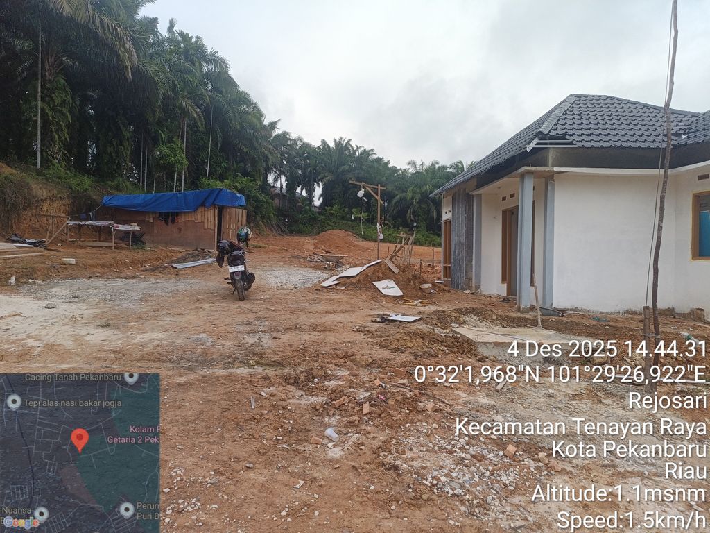 foto posisi tengah perumahan Puri Anugrah Persada