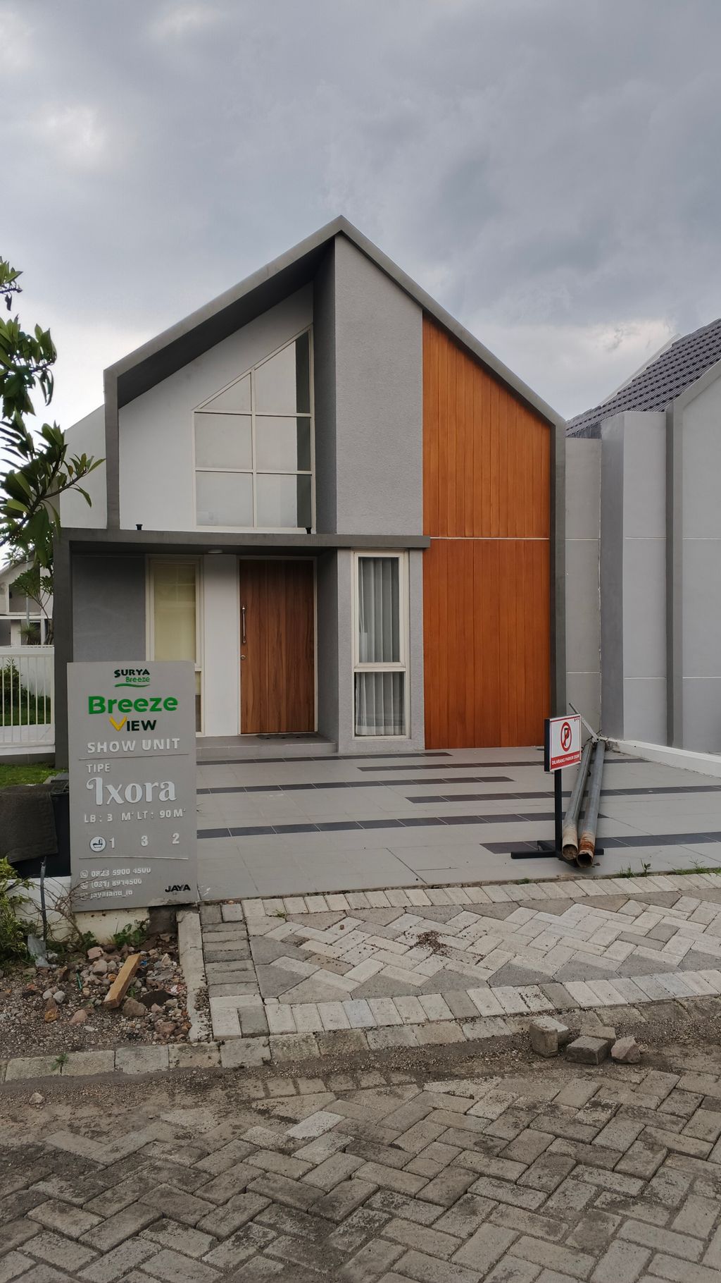 foto contoh rumah perumahan BREEZE VIEW & BREEZE TERRACE