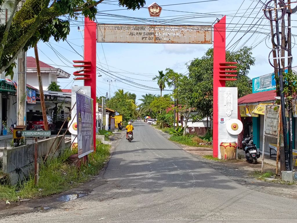 foto gerbang perumahan Griya Amanah Tampung Penyang th 1