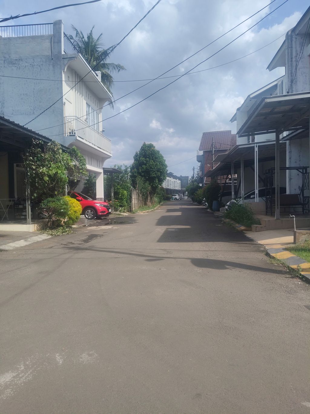 foto posisi tengah perumahan Griya Kedaung Asri