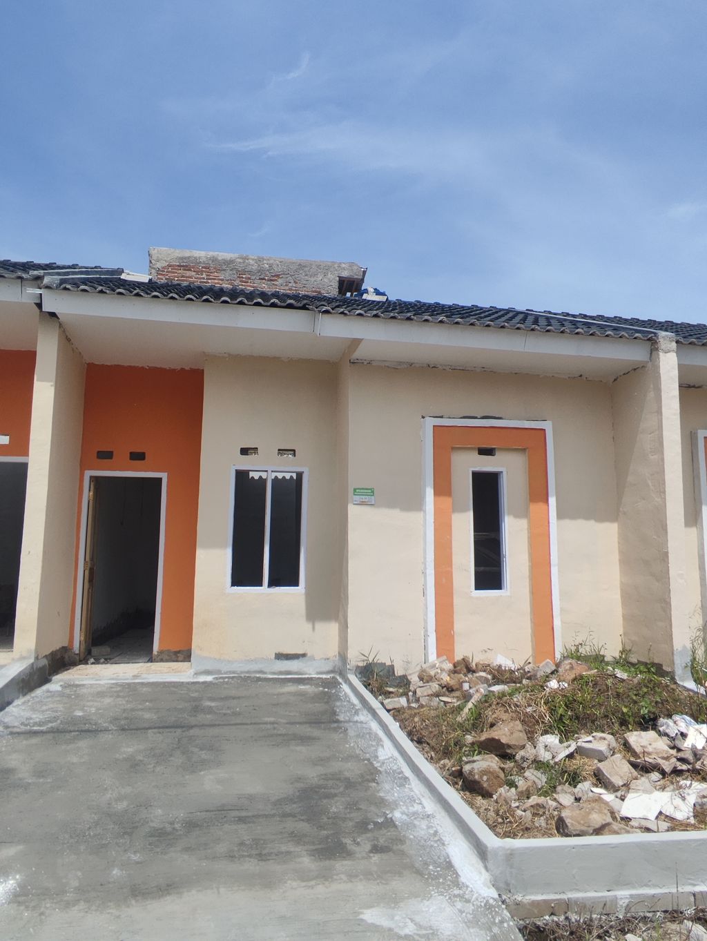 foto tampak rumah tipe 30/60 perumahan Bumi citra indah 2 tahap 4