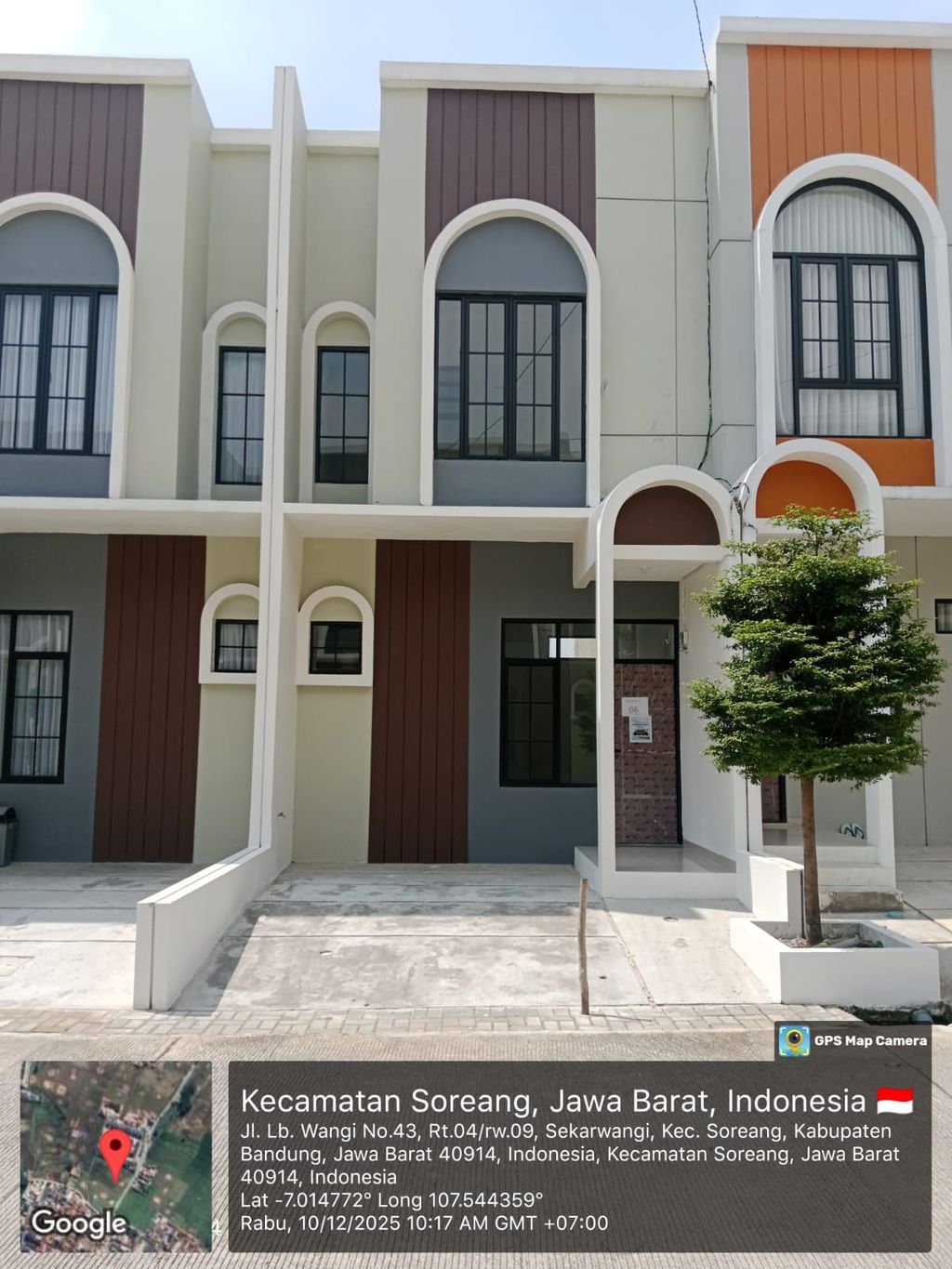 foto tampak rumah tipe 50 Compact 3 Kamar HC (490) perumahan Seroja Home Residence 4