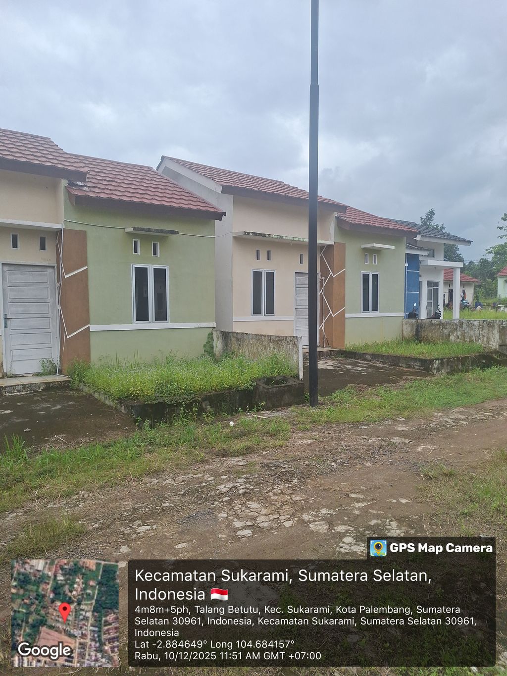 foto posisi tengah perumahan Griya Edelweis Kartika