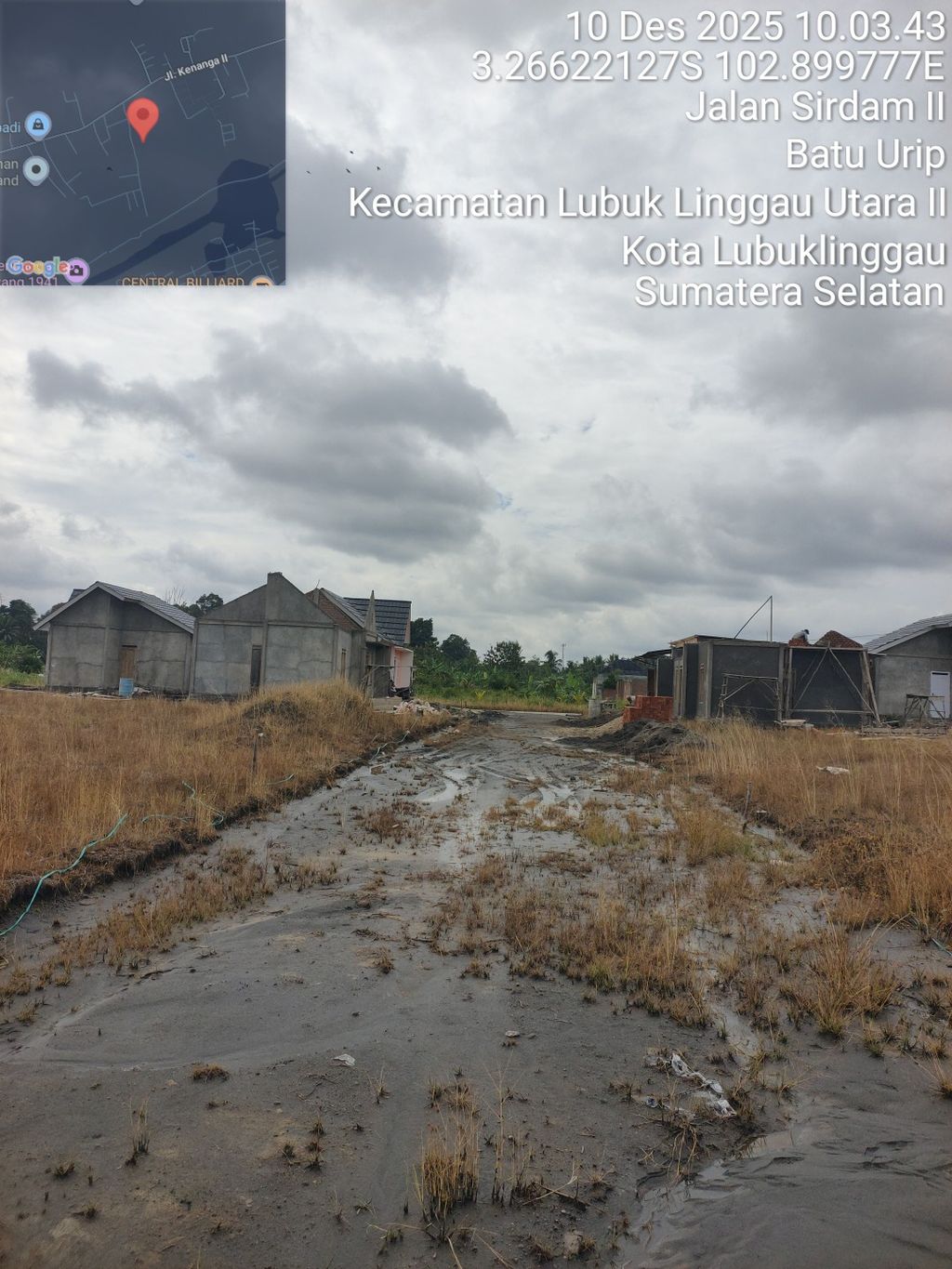 foto posisi tengah perumahan Oyen Residence