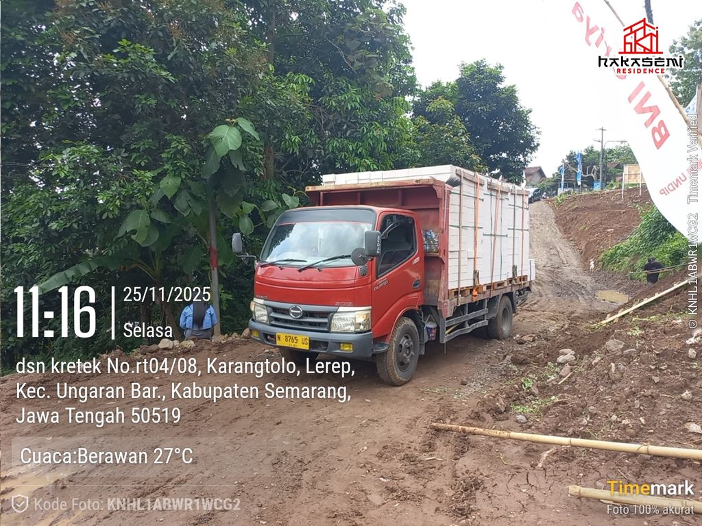 foto gerbang perumahan Hakasemi Residence