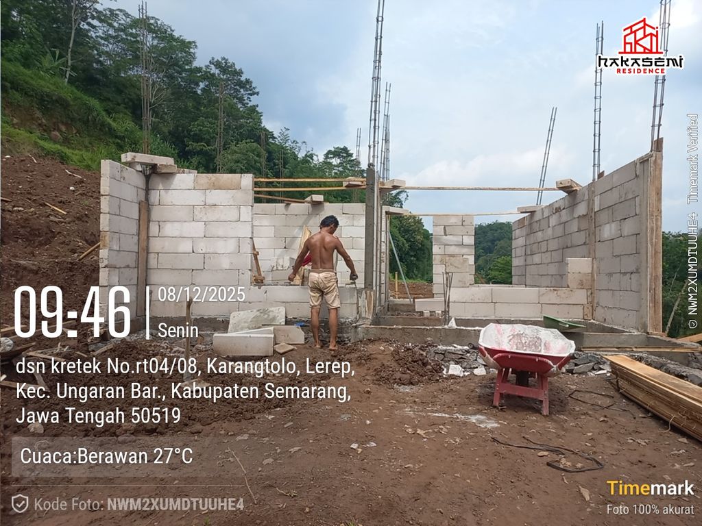 foto contoh rumah perumahan Hakasemi Residence