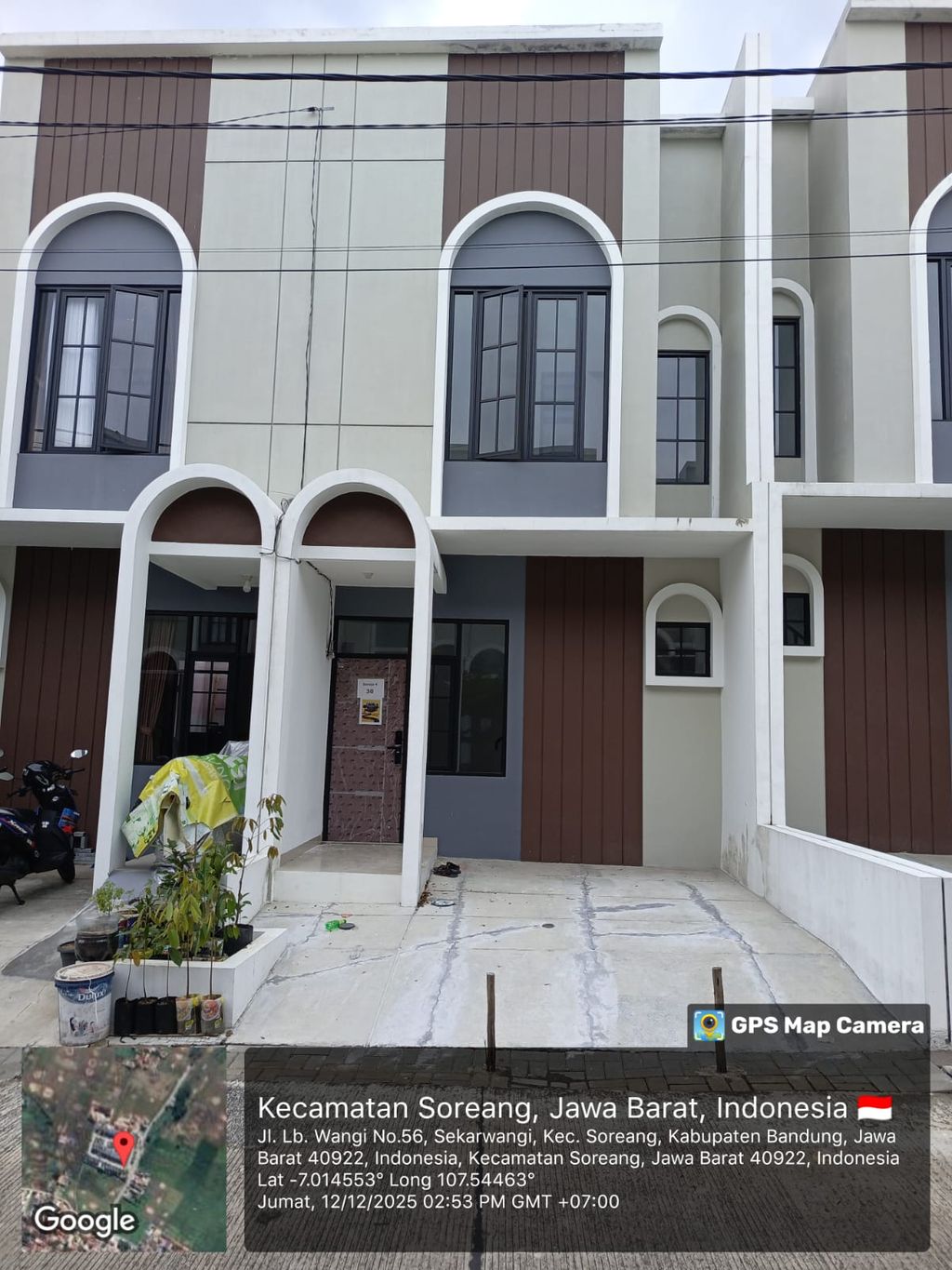 foto tampak rumah tipe 50 Compact 3 Kamar HC (426) perumahan Seroja Home Residence 4