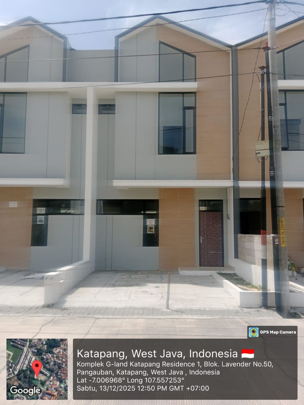 foto tampak rumah tipe 50 Compact (3 Kamar) High Ceiling (403) perumahan G-Land Katapang Residence 1