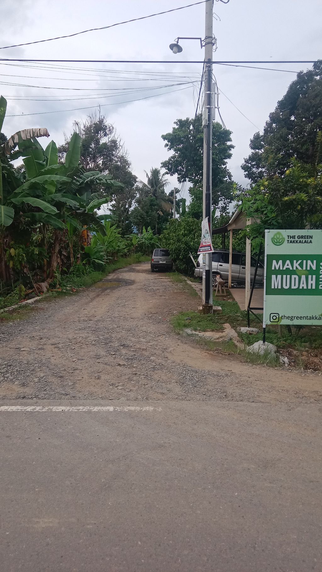 foto gerbang perumahan THE GREEN TAKKALALA 2