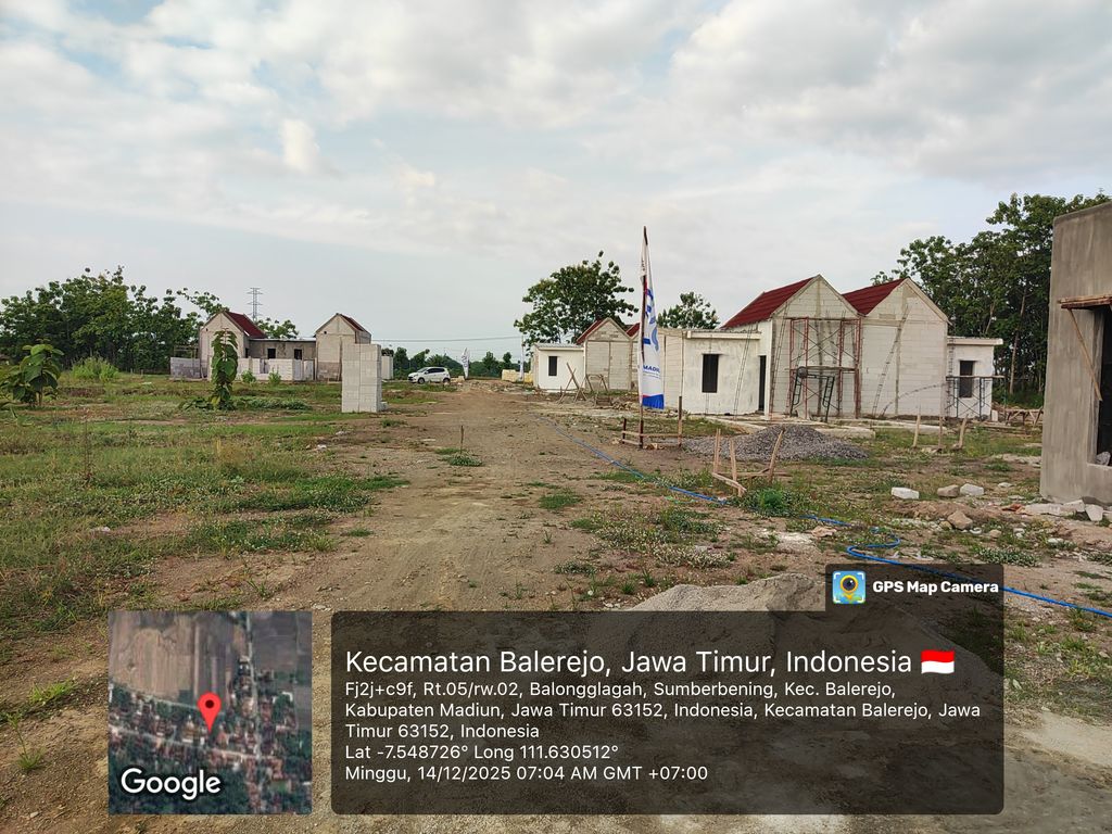 foto gerbang perumahan Griya Cemara Bening