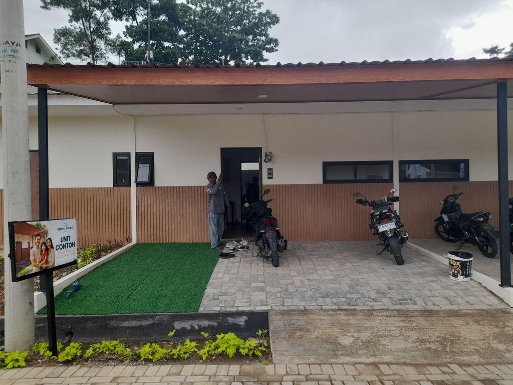 foto contoh rumah perumahan PERMAI INDAH