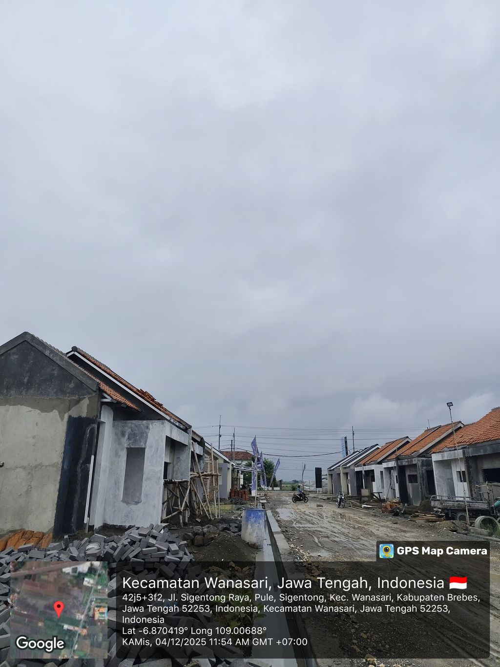 foto posisi tengah perumahan SAMARA KLAMPOK