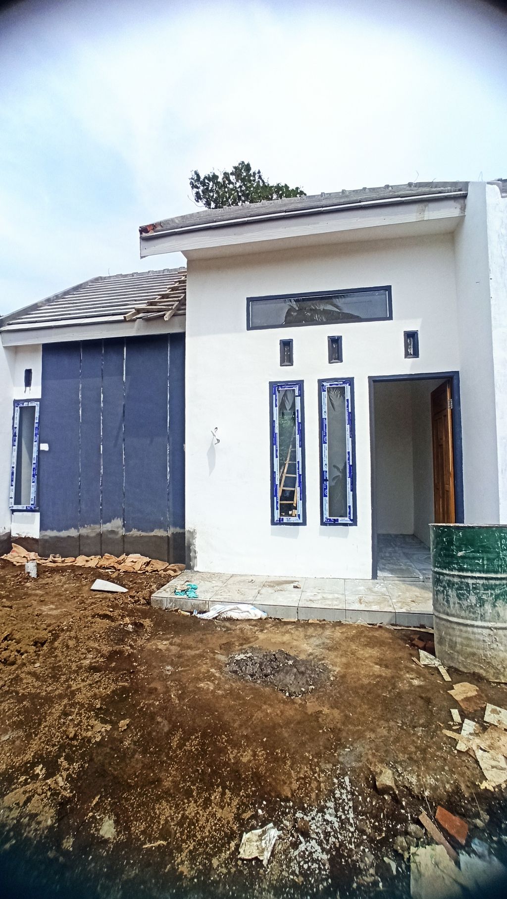 foto contoh rumah perumahan DIAMOND CITY 2