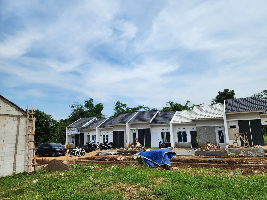 foto posisi tengah perumahan Griya Samana Meteseh ( ABINAWA )