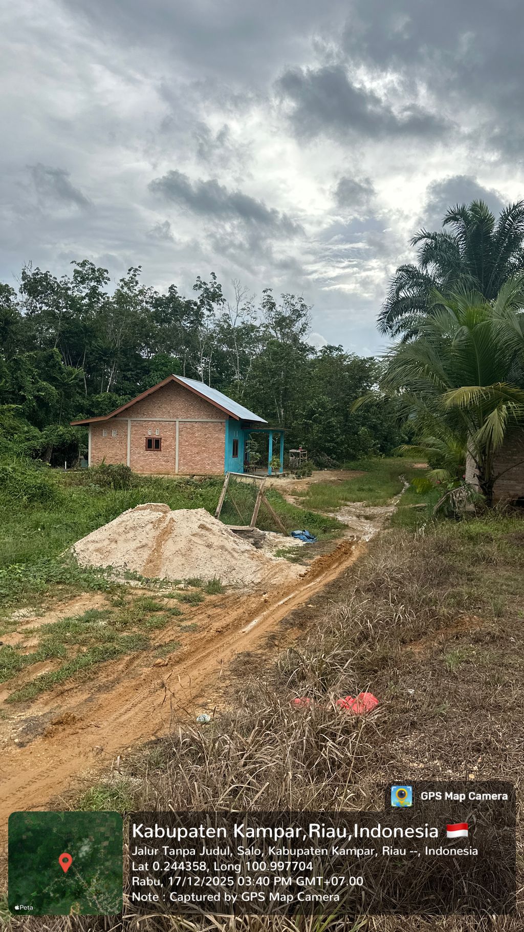 foto posisi tengah perumahan AVIRATH RESIDENCE