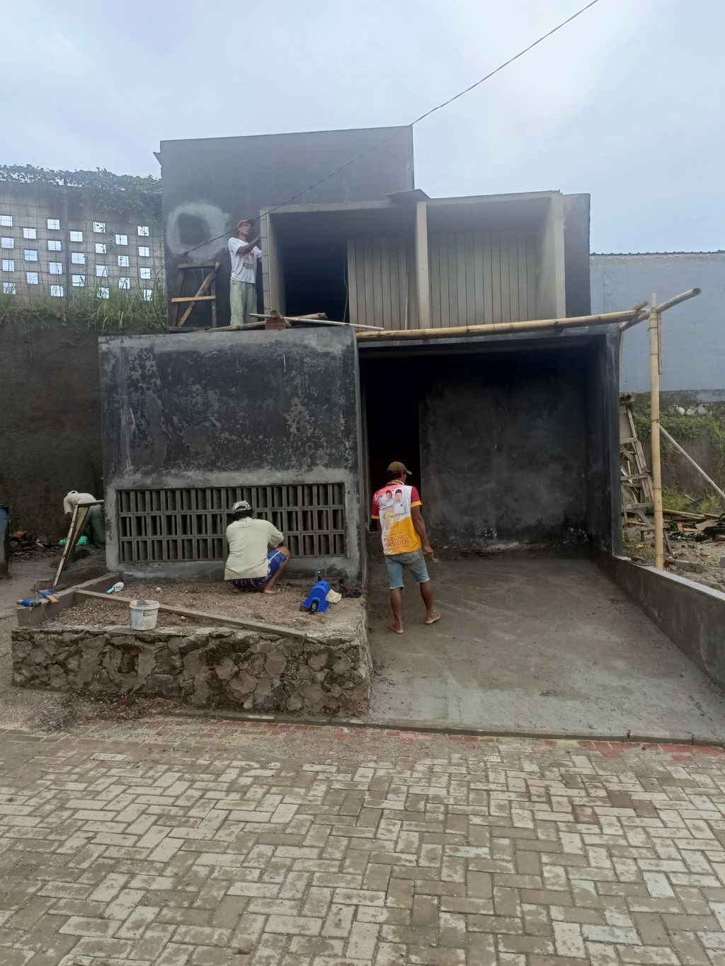 foto tampak rumah tipe harmony perumahan HUMA RIVERSIDE