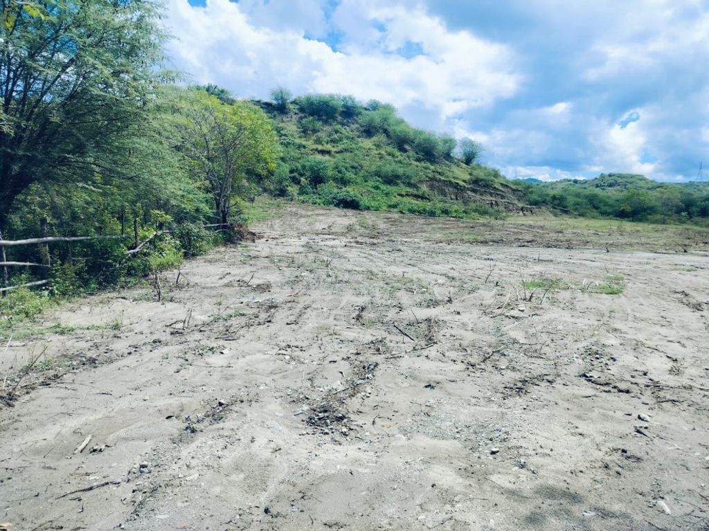 foto posisi tengah perumahan TAMAN MAHONI RESIDENCE