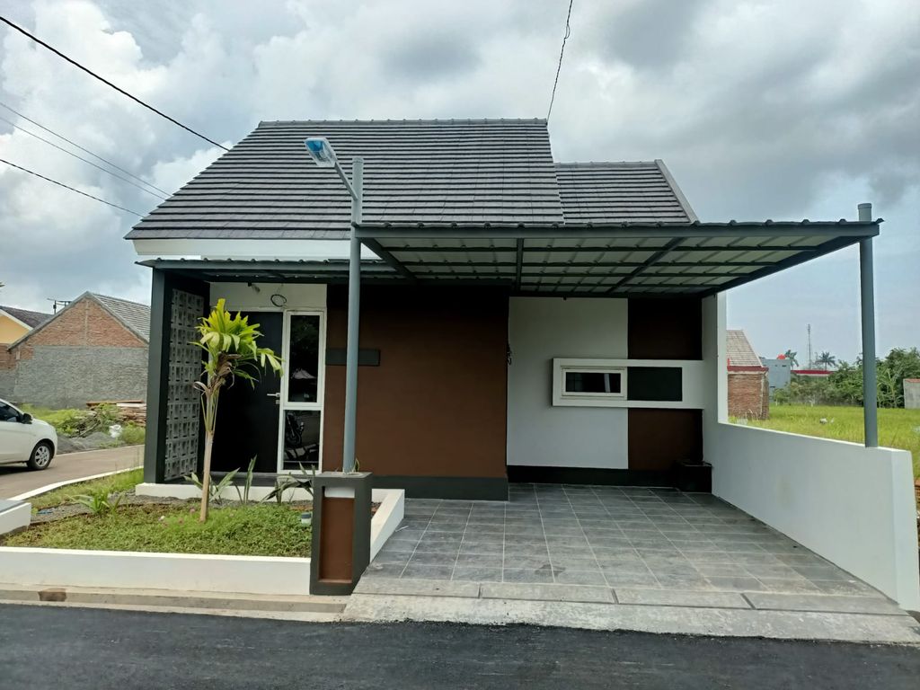 foto tampak rumah tipe 50 perumahan Bale Agung Kaligelang 2