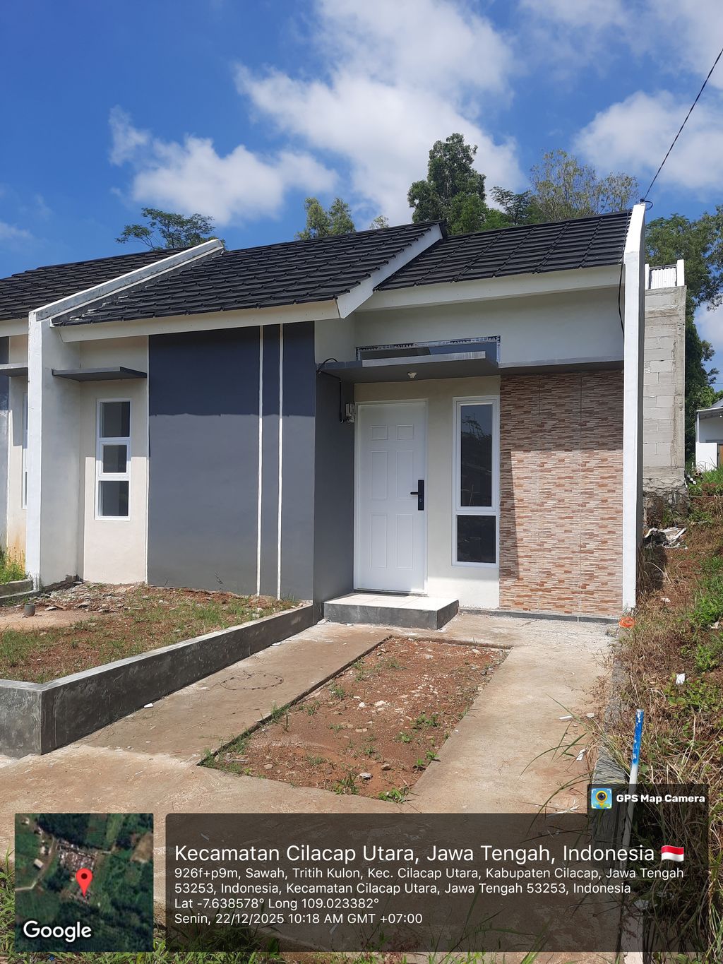 foto tampak rumah tipe 31/60 E2.9 perumahan TRITIH GOLF RESIDENCE TAHAP 2