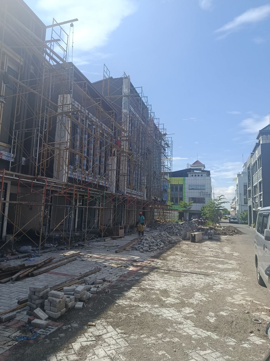 foto posisi tengah perumahan RUKO MANGGA DUA - ATMOST