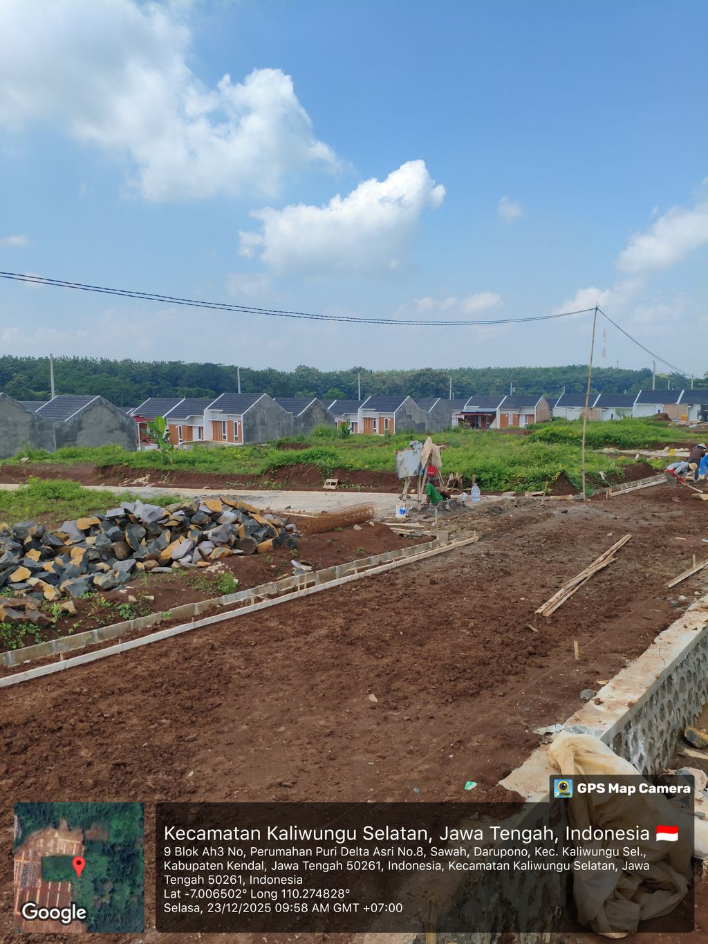 foto posisi tengah perumahan PURI DELTA ASRI 9 EXTENSION 3