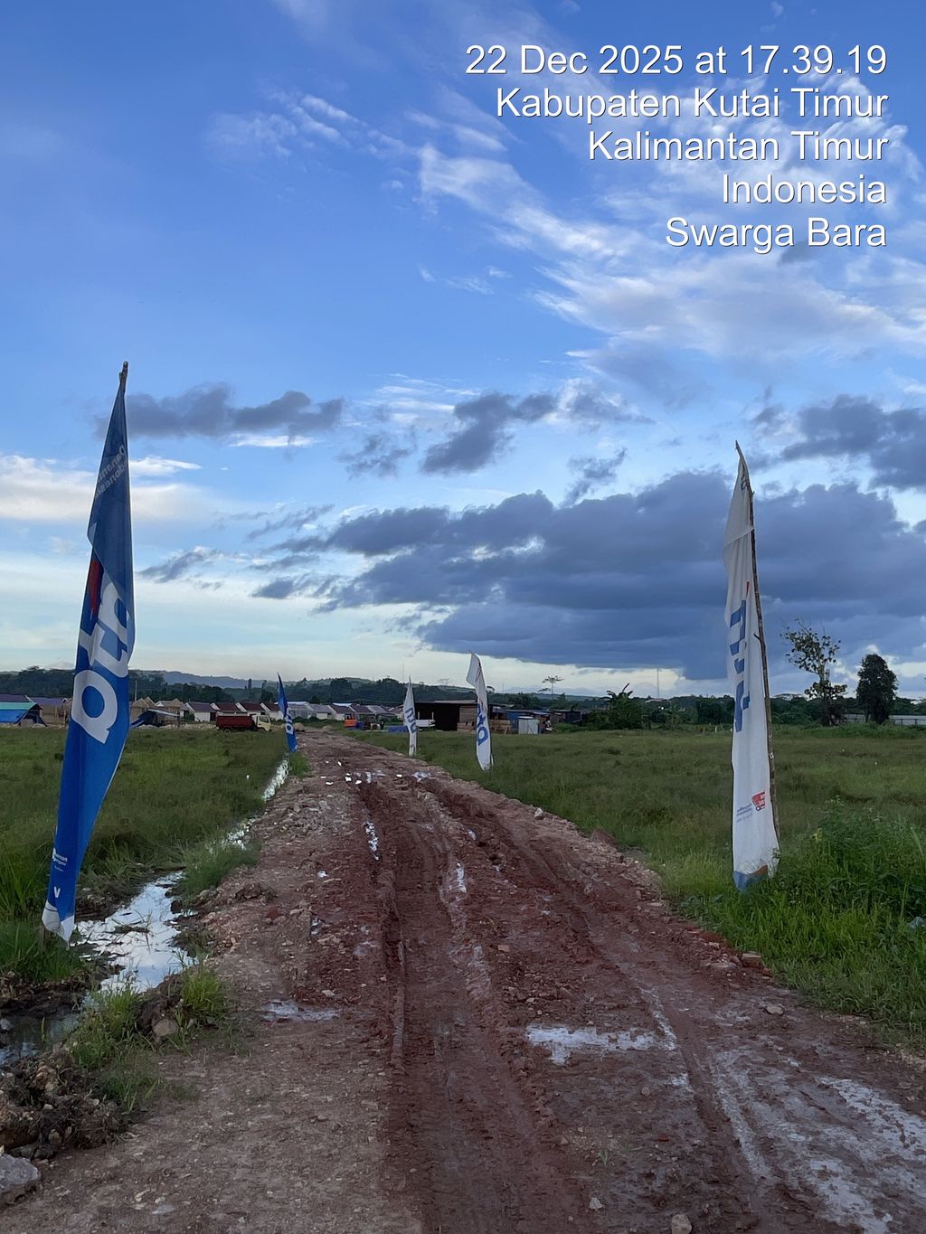 foto gerbang perumahan Grand Sangatta Regency 2