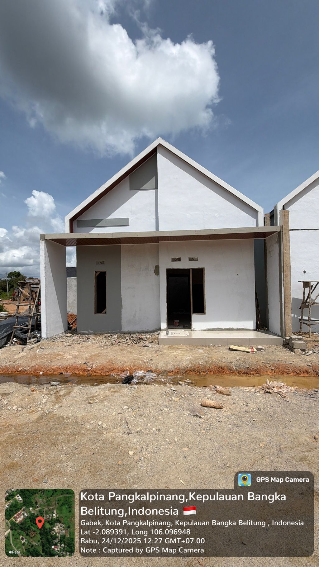 foto contoh rumah perumahan GANTUNG BRIDGE RESIDENCE