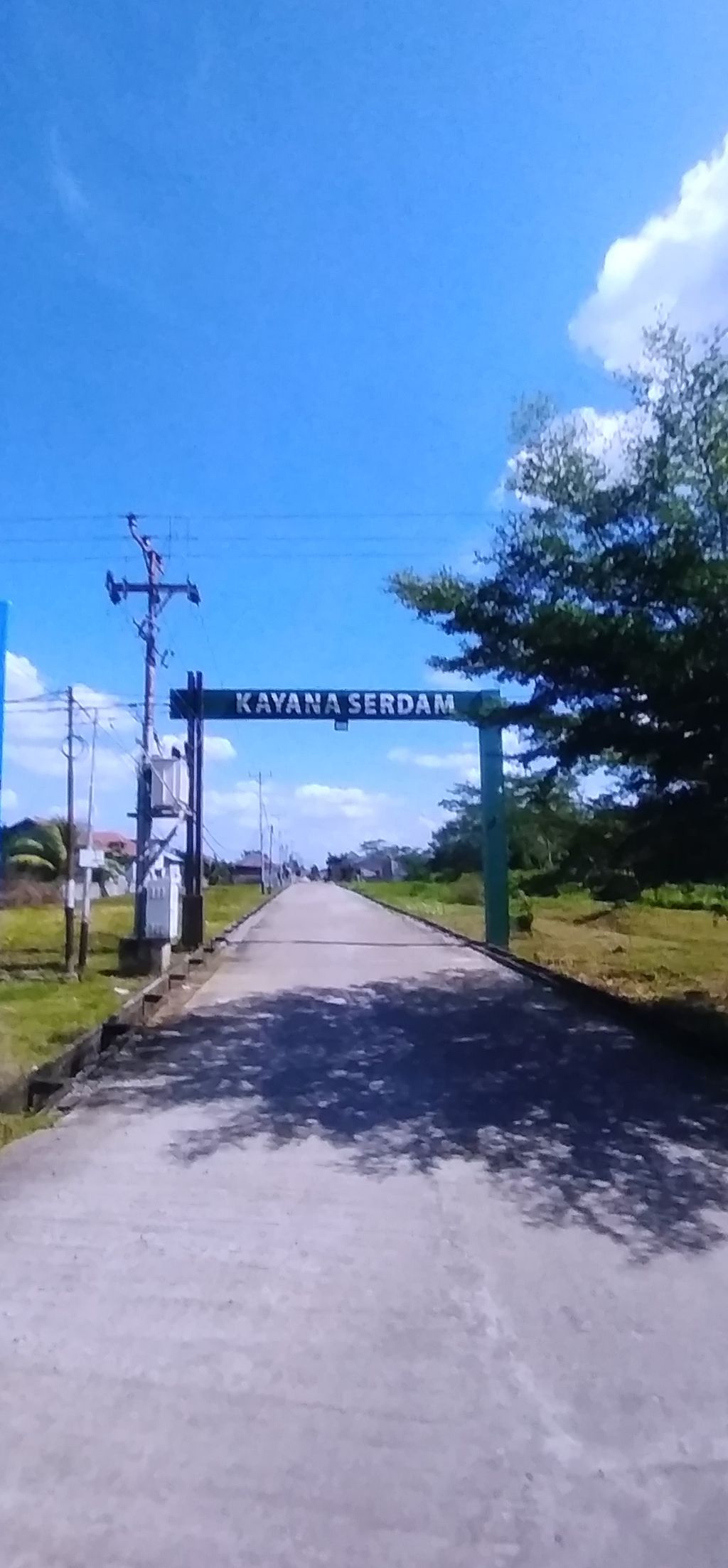 foto gerbang perumahan KAYANA SERDAM RESIDENCE TAHAP 3